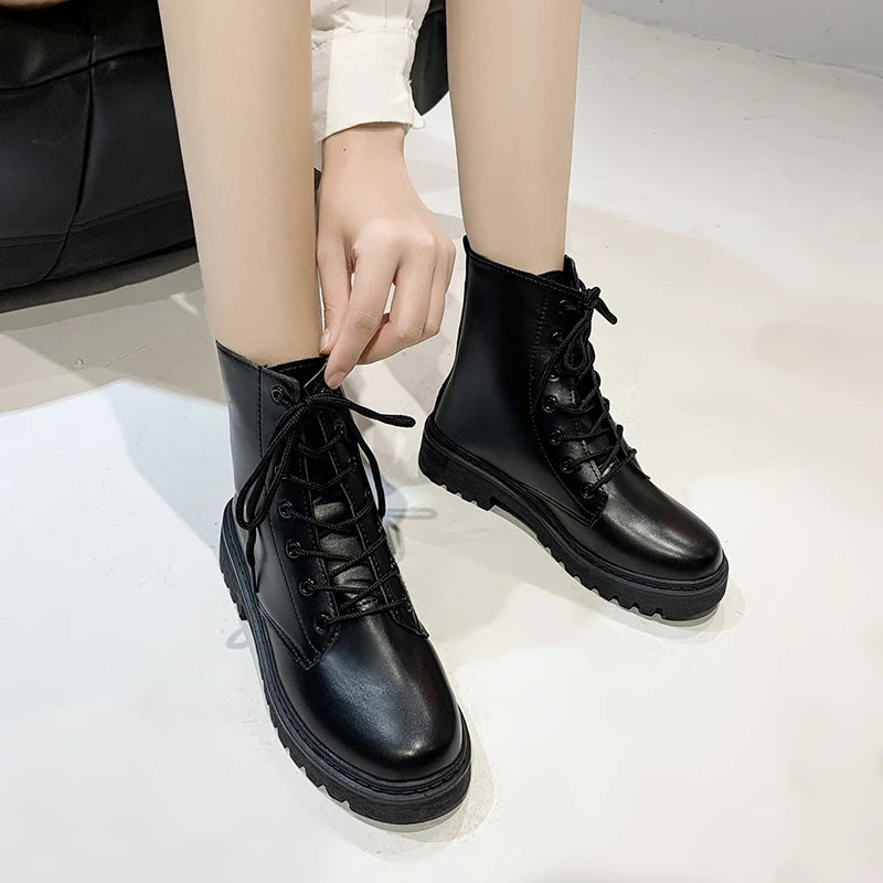 Bottes de Combat en Cuir Femme – Lacets Plateforme Hiver