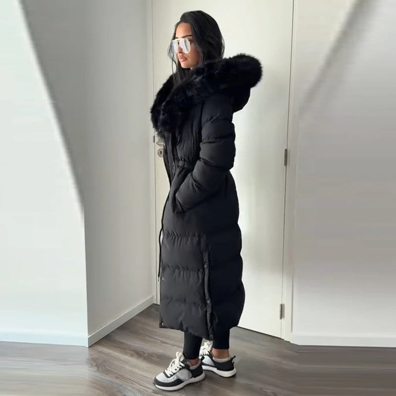 Manteau d’hiver femme à capuche et taille ajustable