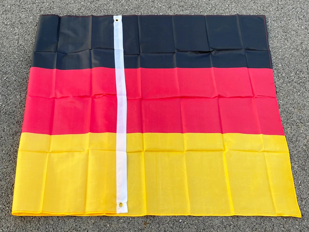 Drapeau de l'Allemagne (Noir, Rouge, Jaune) 90x150 cm - Bannière en Polyester Suspendue pour Décoration BLACKBEARD OUTDOOR INDUSTRIES