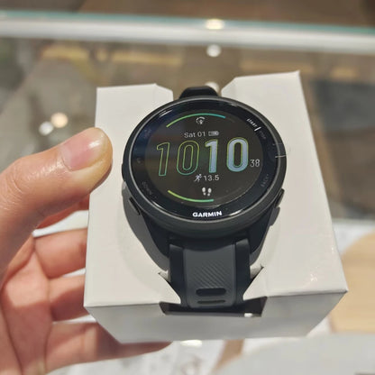 Montre GPS Garmin Forerunner 165 – AMOLED, Cardio, GPS, 11 Jours, Running & Cross-Training