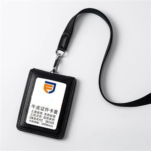 Porte-Badge Cuir Véritable Police Militaire – Chaîne Inox ou Lanyard, Horizontal/Vertical - BLACKBEARD OUTDOOR INDUSTRIES