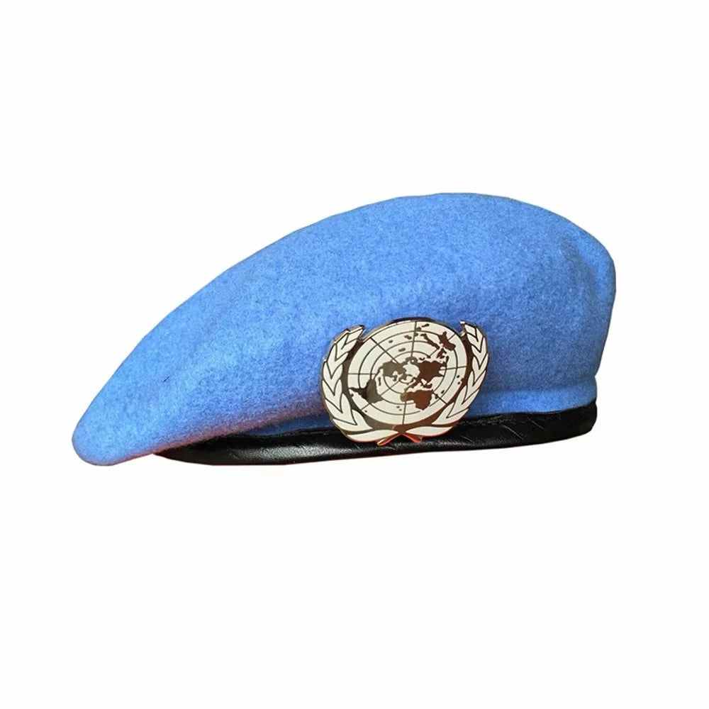 Béret Bleu ONU — Casque Bleu Forces de Maintien de la Paix avec Badge & Cocarde - BLACKBEARD OUTDOOR INDUSTRIES