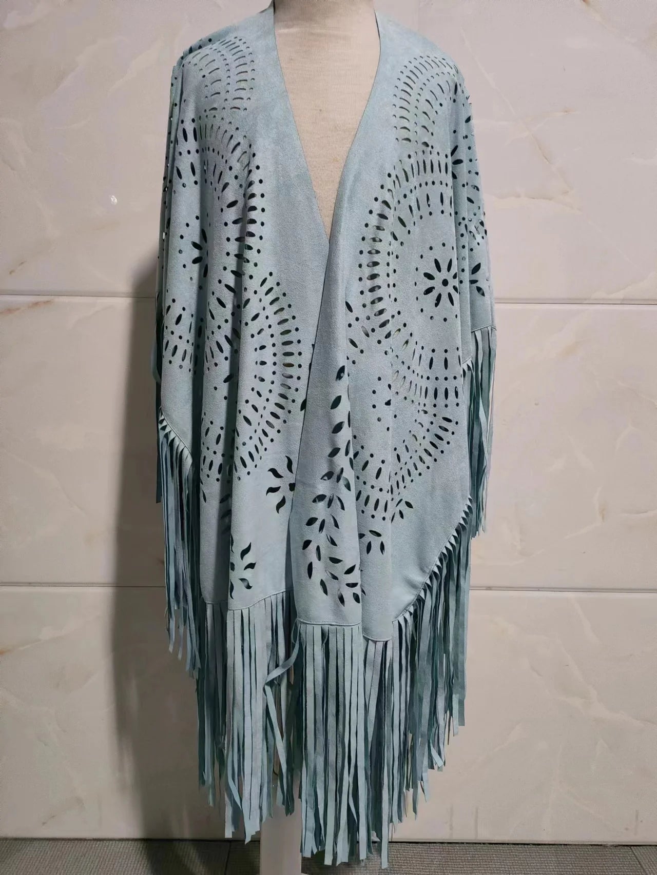 Poncho Cape Femme Bohème à Franges – Châle Vintage Floral Toutes Saisons