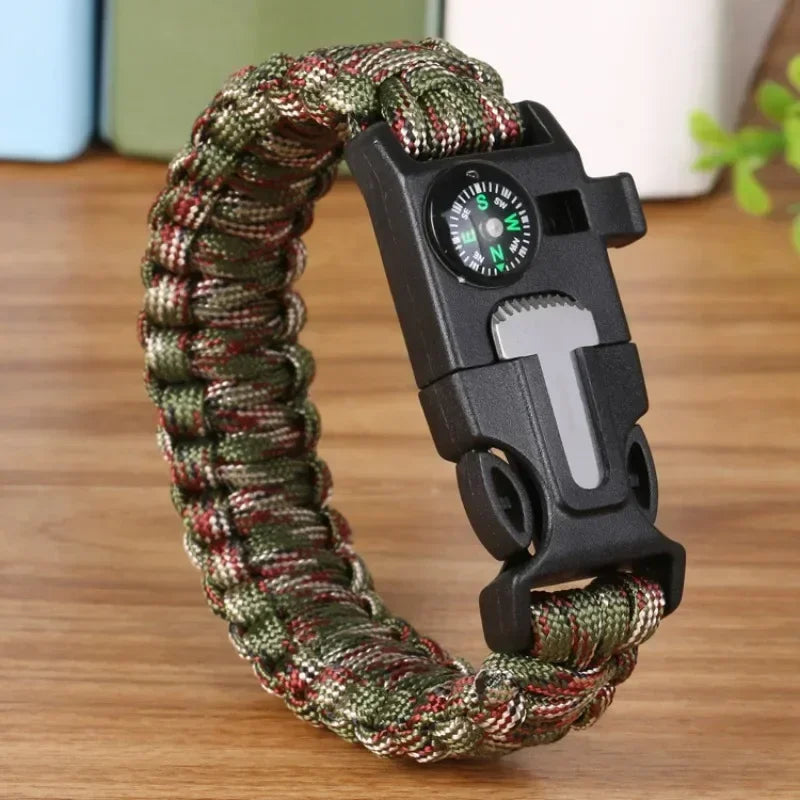 Bracelet de Survie Paracorde 3 en 1 pour Hommes et Femmes – Boussole, Sifflet, Couteau – Accessoire Multi-fonction pour Camping, Randonnée et Urgences - BLACKBEARD OUTDOOR INDUSTRIES