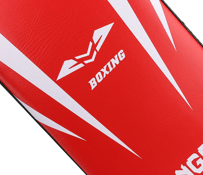 Cible de Frappe Taekwondo & Muay Thai – Kick Pad Cuir PU, Bouclier d’Entraînement | Noir, Bleu, Rouge - BLACKBEARD OUTDOOR INDUSTRIES