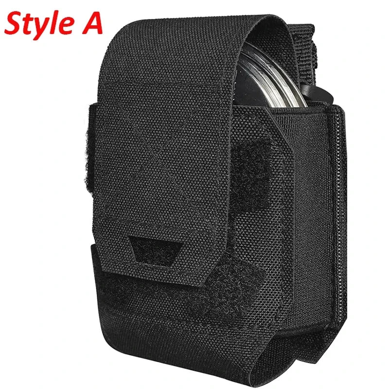 Holder Tactique pour Menottes - Poche MOLLE Universelle pour Menottes Standard avec Système de Libération Rapide BLACKBEARD OUTDOOR INDUSTRIES
