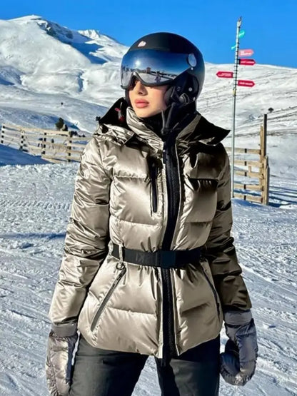 Doudoune longue femme à capuche et ceinture