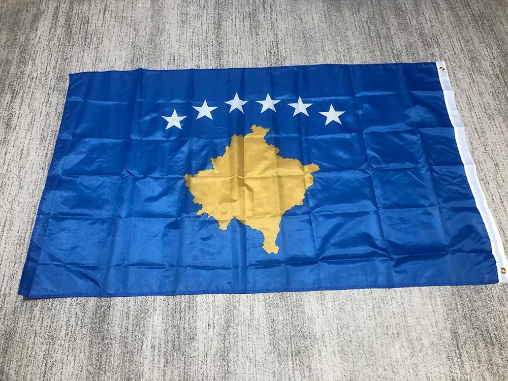 Drapeau du Kosovo 90x150 cm (3x5 ft) - Imprimé Polyester - Bannières à Pénétration Double - Drapeau Suspendu pour Décoration BLACKBEARD OUTDOOR INDUSTRIES