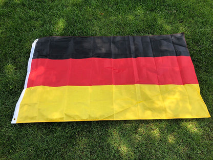 Drapeau Allemand SKY FLAG – 90x150cm en Polyester (Noir, Rouge, Jaune) – Drapeau National de l’Allemagne BLACKBEARD OUTDOOR INDUSTRIES