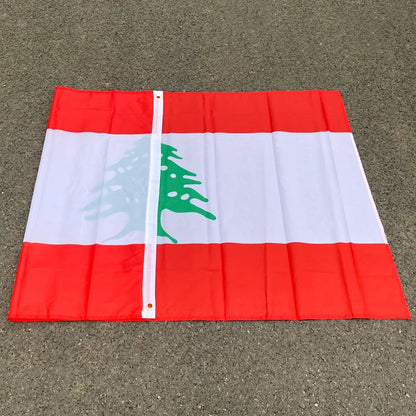 Drapeau National du Liban – 90x150 cm – Polyester – Décoration Intérieure et Extérieure BLACKBEARD OUTDOOR INDUSTRIES