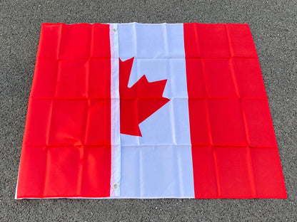 Drapeau du Canada 90x150 cm – Bannière en Polyester (Intérieur et Extérieur) BLACKBEARD OUTDOOR INDUSTRIES