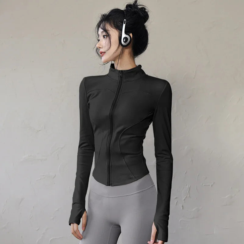 Veste de sport femme légère zippée avec passe-pouces