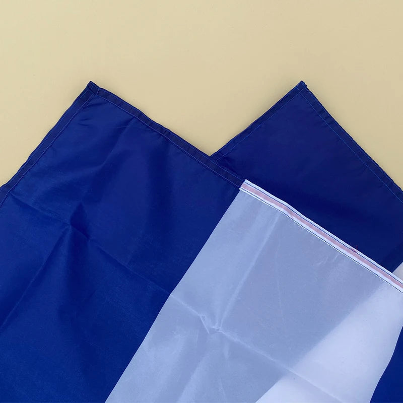 Drapeau Cubain – 90x150 cm – Drapeau en Polyester Suspendu – Décoration Intérieure et Extérieure avec Livraison Gratuite BLACKBEARD OUTDOOR INDUSTRIES