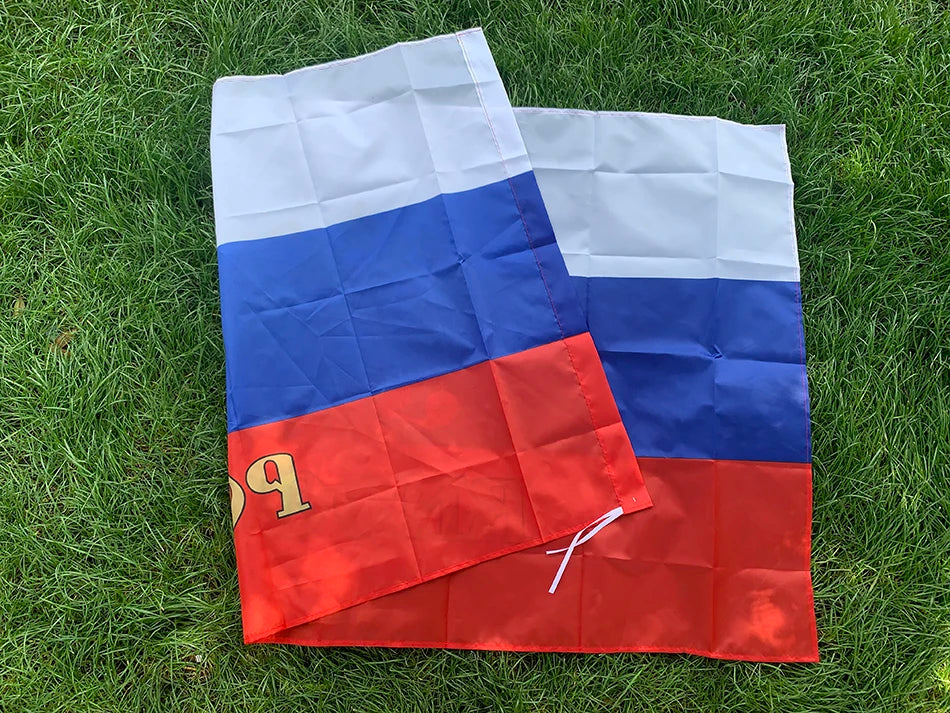 Drapeau de la Russie SKY FLAG – 90x150cm en Polyester, Drapeau Présidentiel Russe, Bannières Nationales de Russie BLACKBEARD OUTDOOR INDUSTRIES