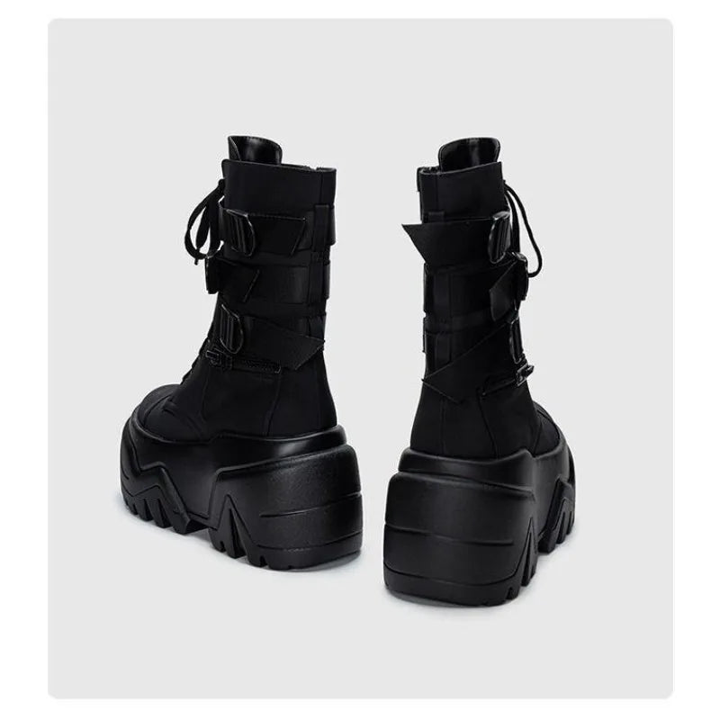 Bottines compensées femme noires à boucles en simili cuir