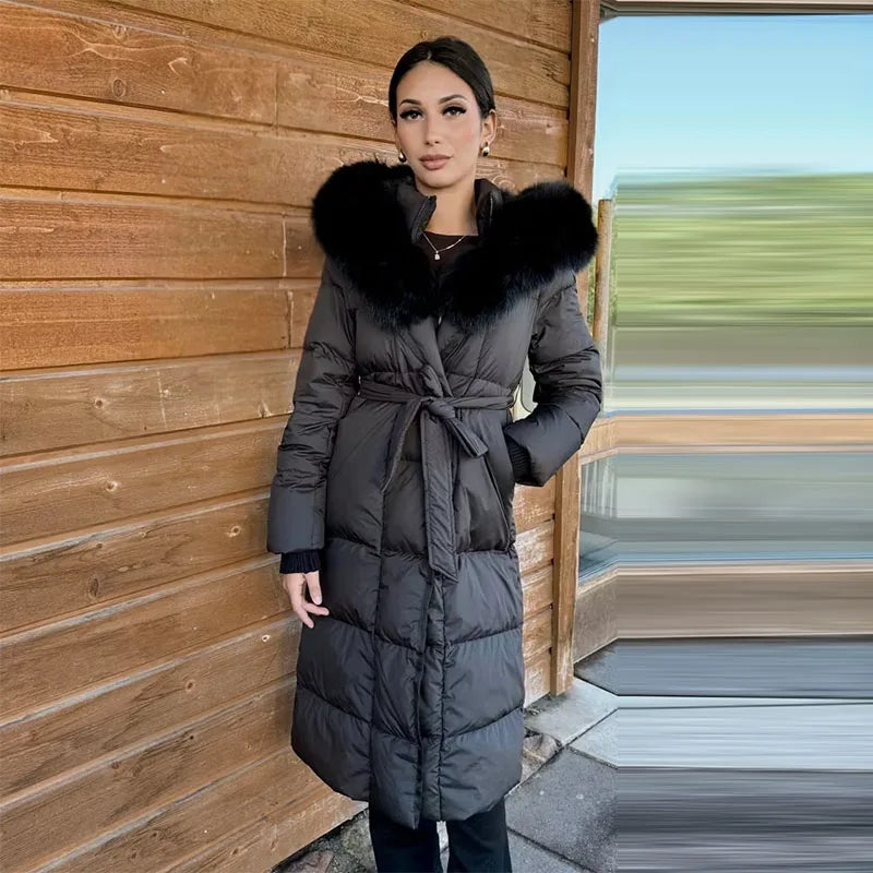 Manteau d’hiver femme à capuche et taille ajustable