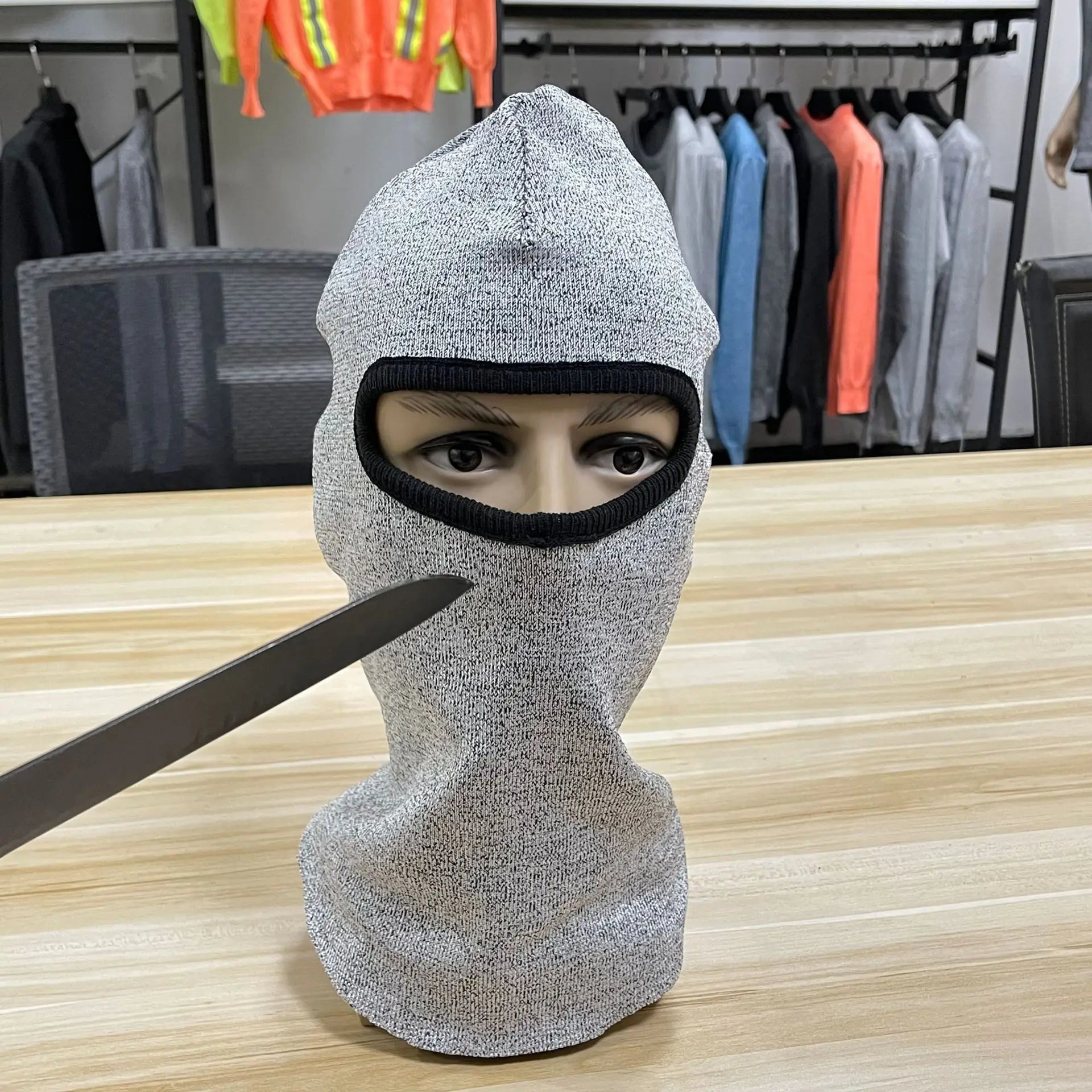Cagoule Anti-Coupure EN388 Niveau 5 Protection - BLACKBEARD OUTDOOR INDUSTRIES