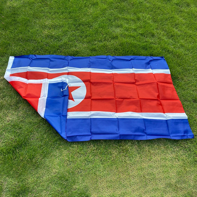 Drapeau de la République Populaire Démocratique de Corée (Corée du Nord) - 90x150 cm BLACKBEARD OUTDOOR INDUSTRIES