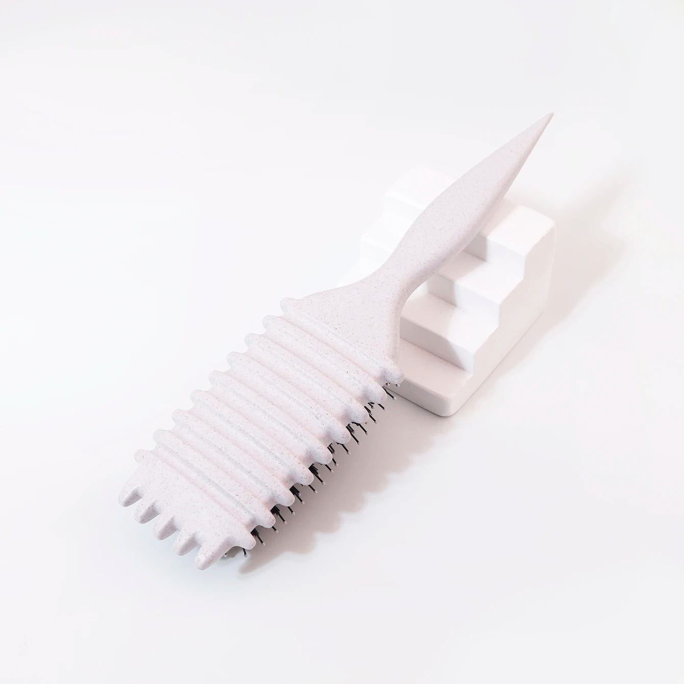 Brosse Coussin d’Air Avancée – Spéciale Perruques en Cheveux Naturels | Démêlage Doux et Soin Professionnel - BLACKBEARD OUTDOOR INDUSTRIES