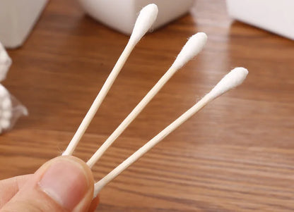 Coton-Tiges Double Têtes – Bâtonnets en Bois avec Embouts en Coton Pur – Nettoyage Nez, Oreilles & Soins Beauté - BLACKBEARD OUTDOOR INDUSTRIES