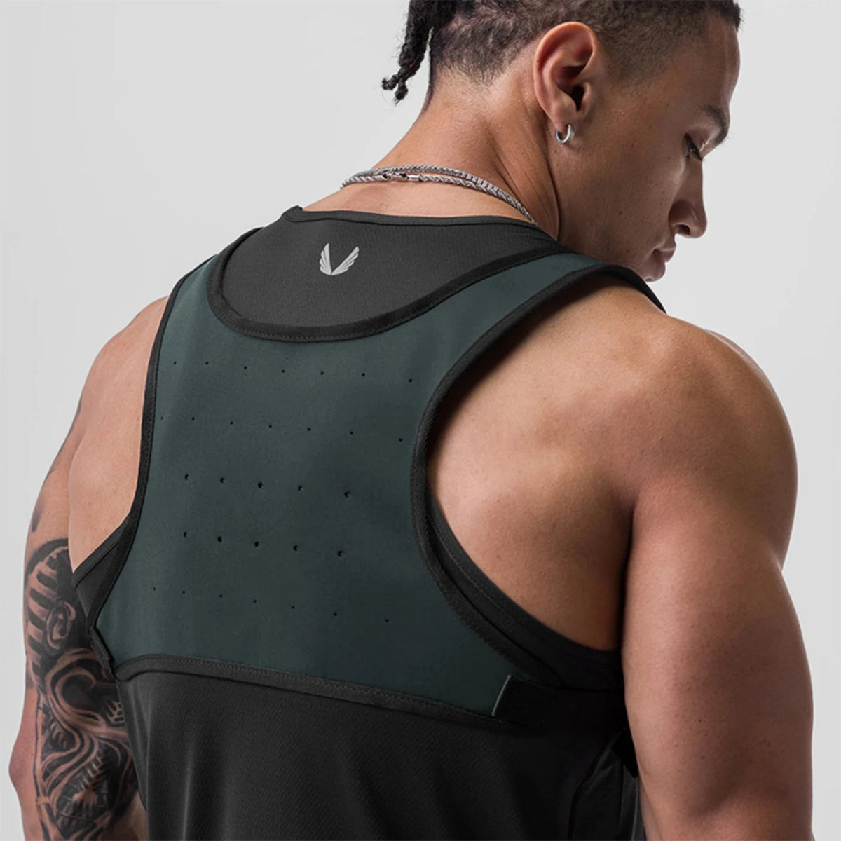 Sacoche de torse sport légère avec rangement téléphone