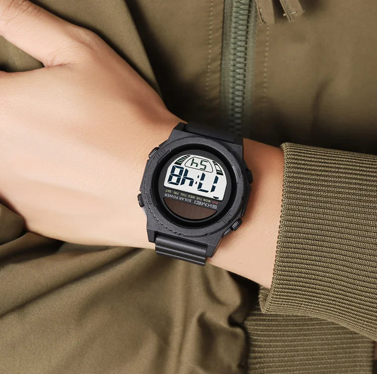Montre Digitale Sportive Homme SKMEI 2358 – Énergie Solaire, Étanche 5Bar, Chronographe - BLACKBEARD OUTDOOR INDUSTRIES