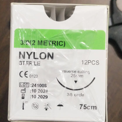 Fil de Suture Vétérinaire Stérile – Absorbable & Non Absorbable – Chats & Chiens – Vicryl, Catgut, Nylon, Soie 0 à 6-0