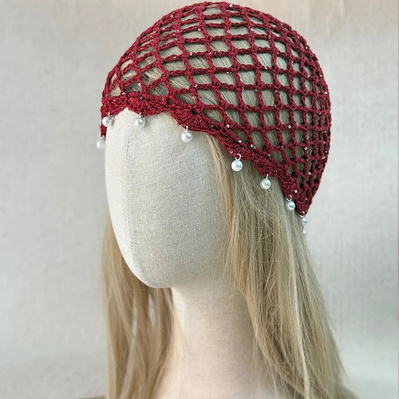 Bonnet filet au crochet femme avec perles décoratives