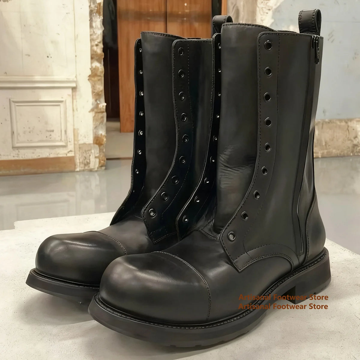 Bottes motardes homme noires à lacets et zip latéral