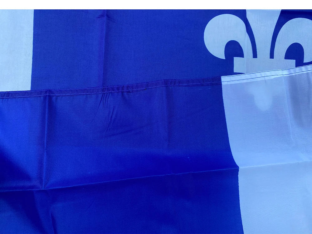 Drapeau du Québec – Fleurs de Lis – 90x150 cm – Polyester avec Œillets en Laiton – 3x5 Ft BLACKBEARD OUTDOOR INDUSTRIES