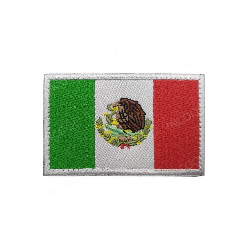 Patch Drapeaux Brodés Amérique et Caraïbes – 8×5 cm avec Velcro - BLACKBEARD OUTDOOR INDUSTRIES