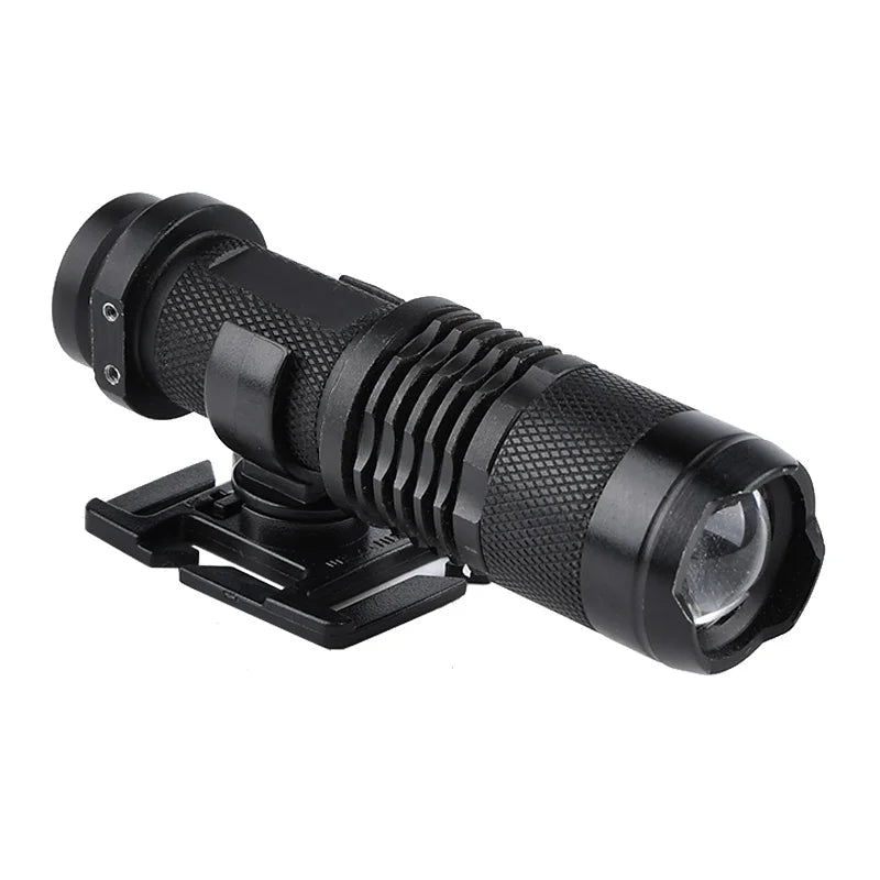 Sac à Dos Tactique avec Système MOLLE WADSN – Gilet de Combat avec Fixation pour Lampe Torche LED, Éclairage Haute Luminosité pour Randonnée et Activités Outdoor BLACKBEARD OUTDOOR INDUSTRIES