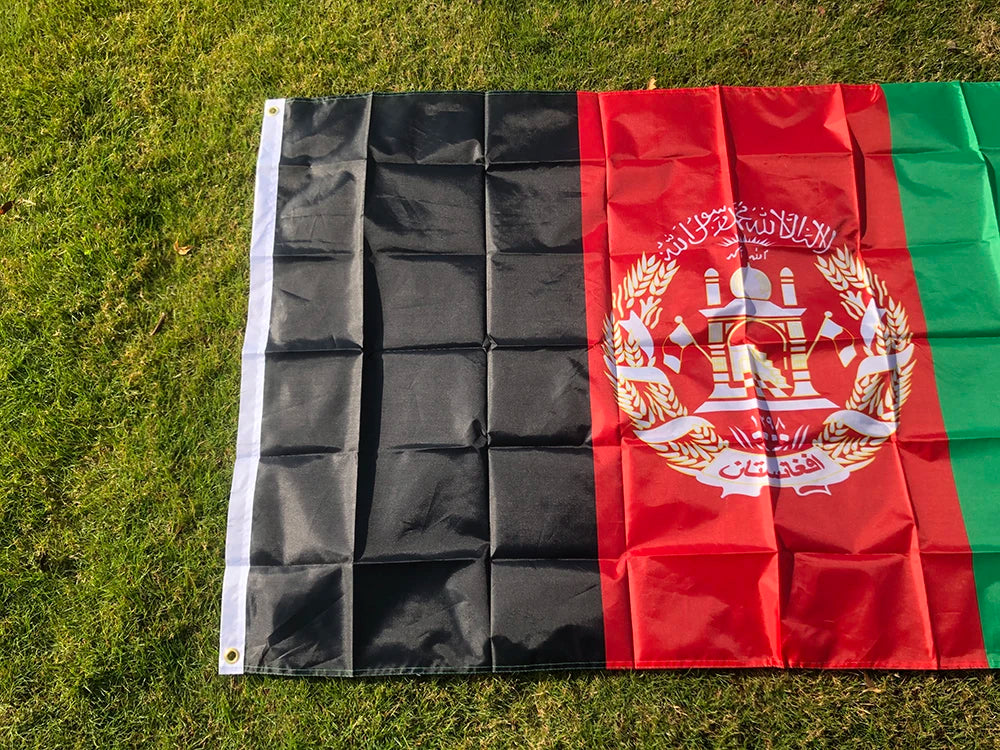Drapeau de l'Afghanistan – 90x150 cm – Drapeau National de la République Islamique d'Afghanistan en Polyester – Décoration Intérieure et Extérieure BLACKBEARD OUTDOOR INDUSTRIES