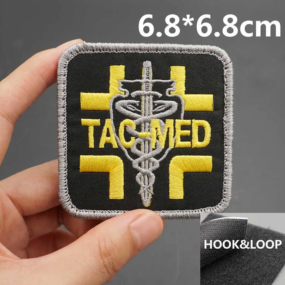 Patch Médical Tactique Brodé - BLACKBEARD OUTDOOR INDUSTRIES