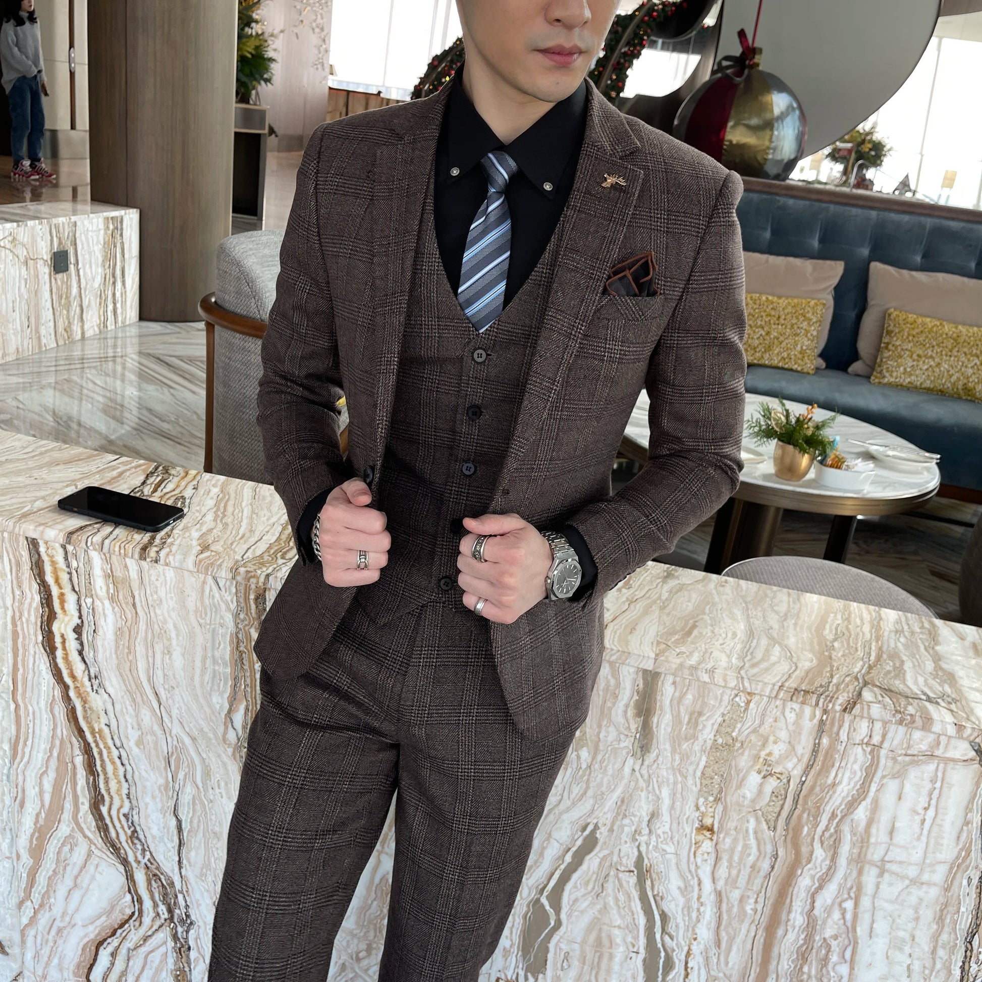 Costume 3 Pièces Homme Style Britannique Coréen Haut de Gamme à Carreaux Modifiés - Costume Élégant Business Casual avec Gilet et Pantalon BLACKBEARD OUTDOOR INDUSTRIES