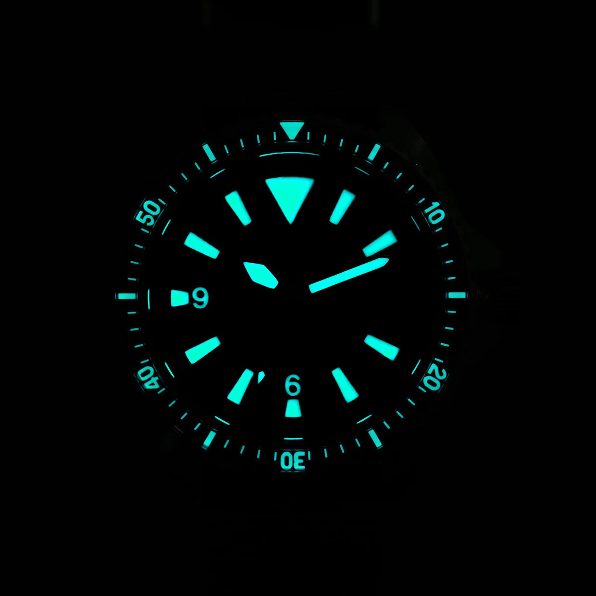 Montre militaire WD1980 avec verre saphir 39 mm