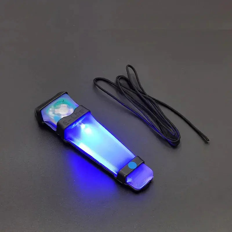 Lampe de Sécurité Clignotante FMA pour Casque – Signal de Survie Étanche pour Activités Outdoor Ma boutique