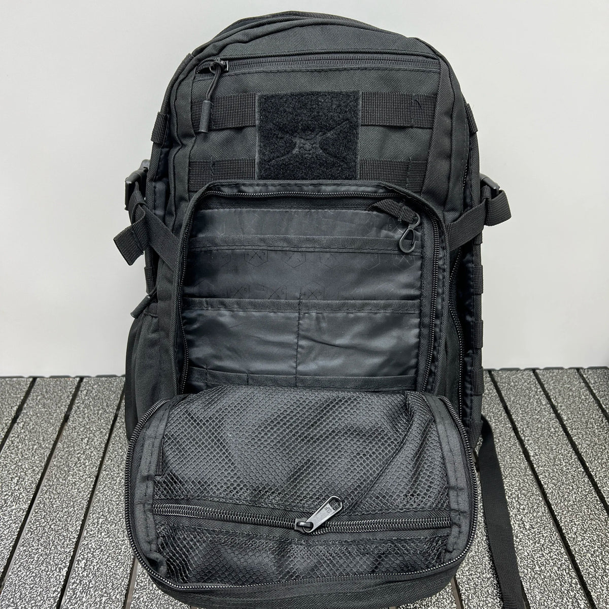 Sac à dos tactique outdoor en nylon 30 × 16 × 45 cm
