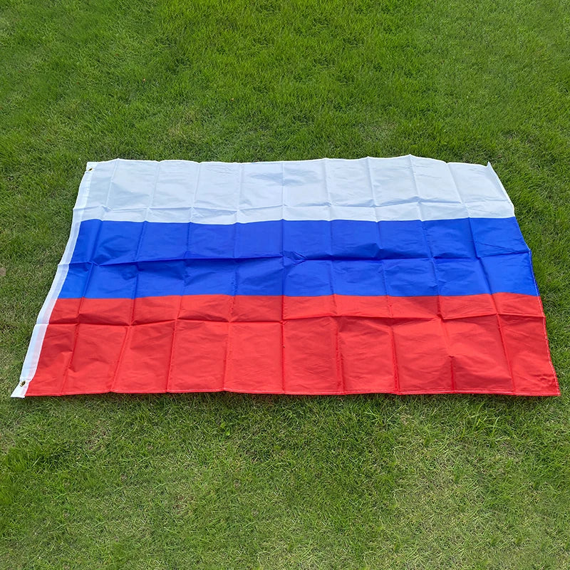 Drapeau National de la Russie – 90x150 cm – Polyester – Décoration et Festival BLACKBEARD OUTDOOR INDUSTRIES