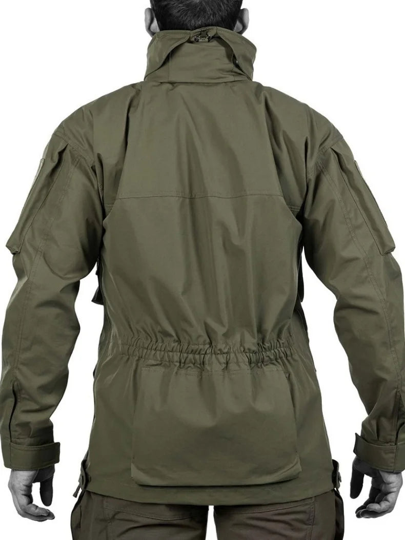 M2 Tactical Windbreaker Jacket – Veste de Travail Camouflée Imperméable à Capuche pour Randonnée, Sports et Activités en Extérieur BLACKBEARD OUTDOOR INDUSTRIES