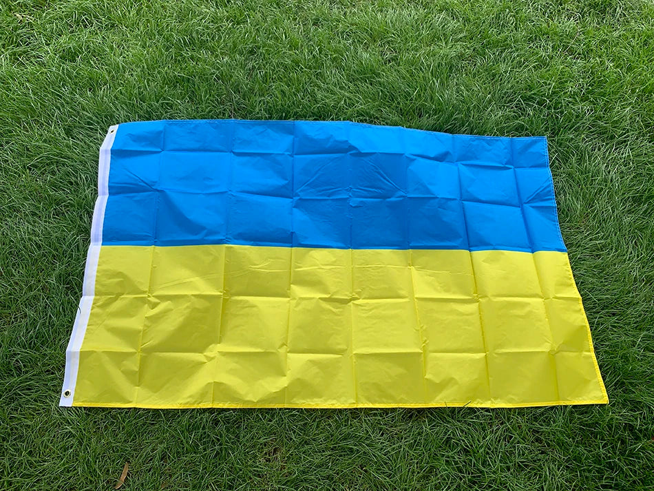 Drapeau National de l'Ukraine 90x150 cm - Bannière Suspendue en Polyester Bleu Jaune UA UKR pour Décoration BLACKBEARD OUTDOOR INDUSTRIES