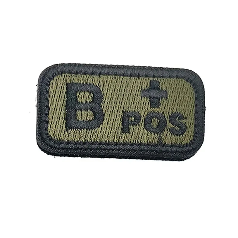 Écusson Groupe Sanguin 2,5 × 5 cm – Patch Tactique Brodé avec Velcro A/B/AB/O Pos-Neg - BLACKBEARD OUTDOOR INDUSTRIES