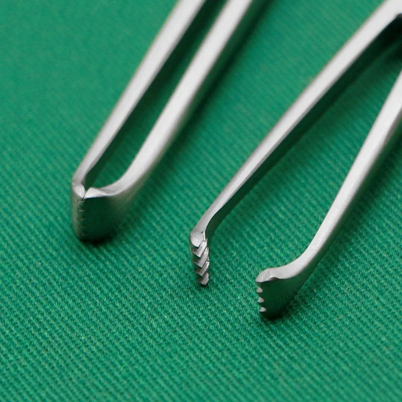 Pinces chirurgicales de type Allis en acier inoxydable