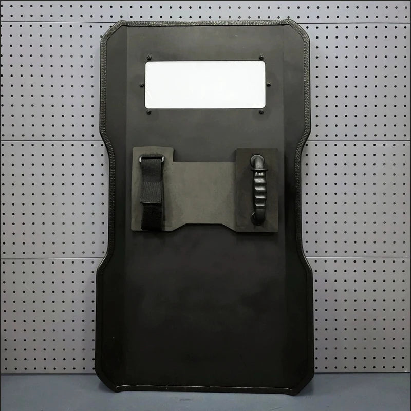 Bouclier Tactique ABS Anti-Émeute — Protection Haute Résistance avec Option LED - BLACKBEARD OUTDOOR INDUSTRIES