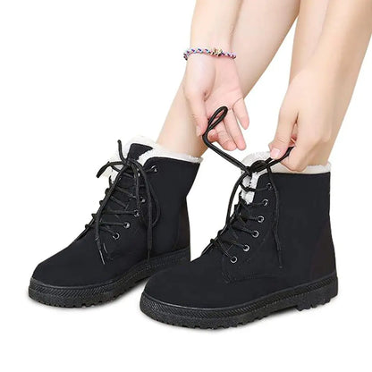 Bottines d’hiver fourrées femme à lacets