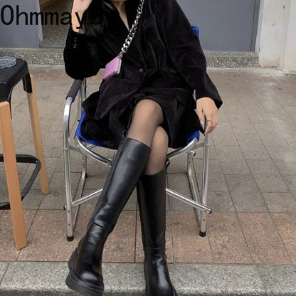 Bottes hautes femme à plateforme et talon carré