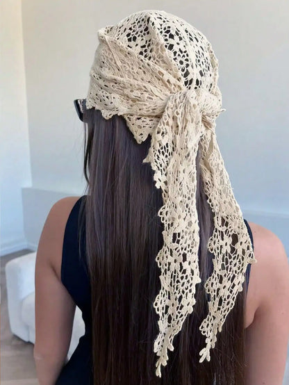Foulard de tête femme en dentelle fleurie