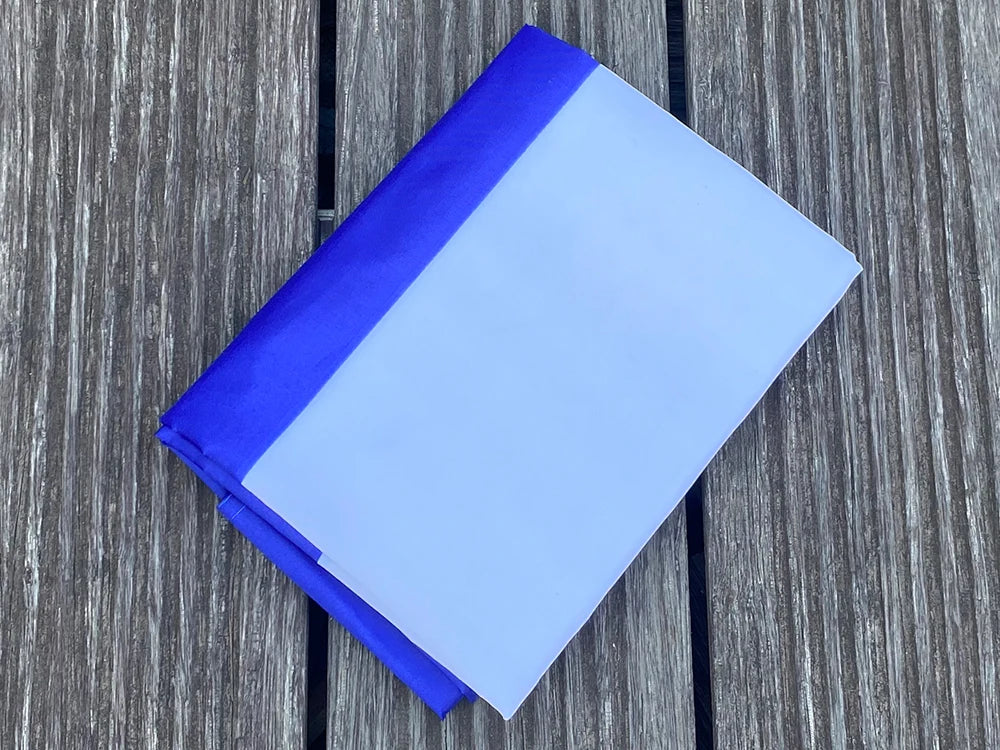 Drapeau du Québec – Fleurs de Lis – 90x150 cm – Polyester avec Œillets en Laiton – 3x5 Ft BLACKBEARD OUTDOOR INDUSTRIES