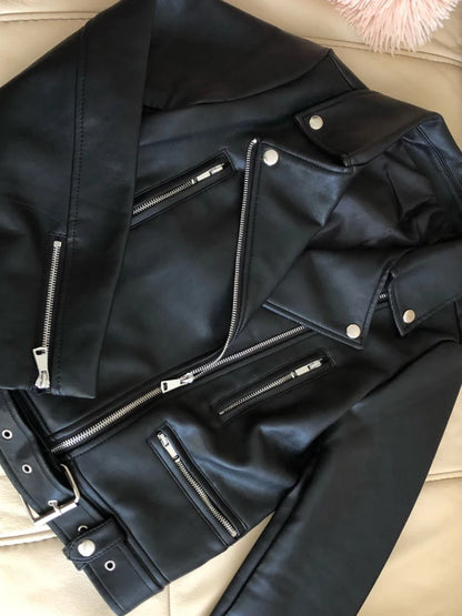 Blouson Biker Femme Noir en Similicuir - Court, Coupe Ajustée avec Ceinture
