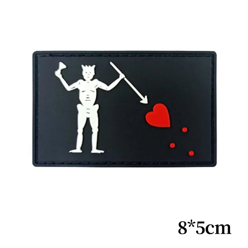 Patch Drapeau Pirate Barbe Noire IR Réfléchissant – Tactique Militaire Hook & Loop, 11 Modèles - BLACKBEARD OUTDOOR INDUSTRIES